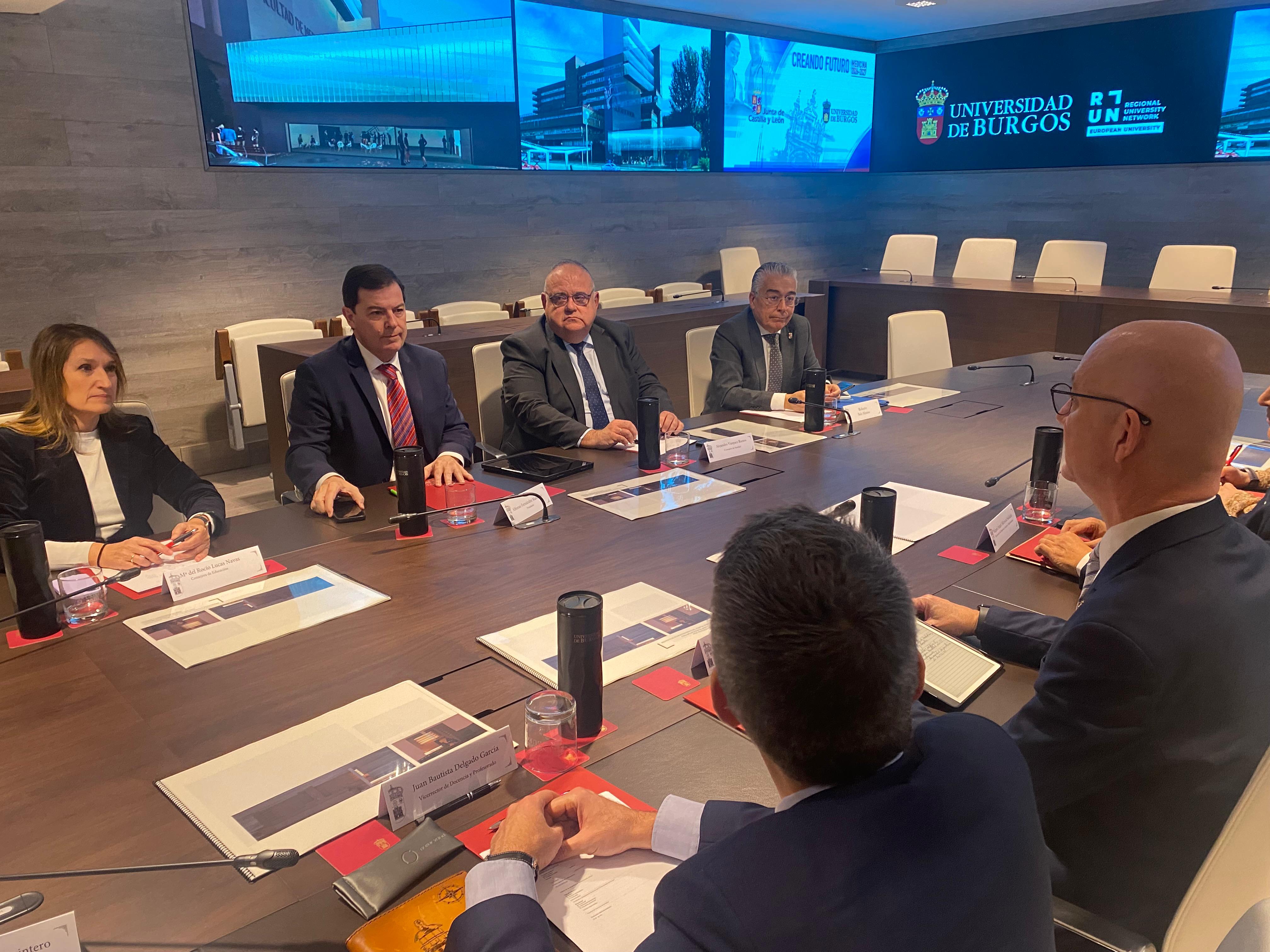 Reunión Mañueco y UBU